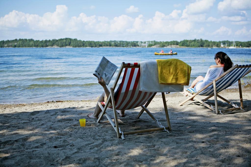 Djuroenaeset Hotell & Konferens Djurhamn Bagian luar foto