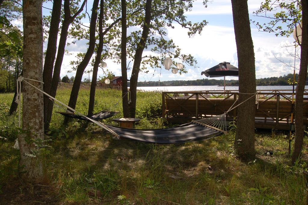 Djuroenaeset Hotell & Konferens Djurhamn Bagian luar foto